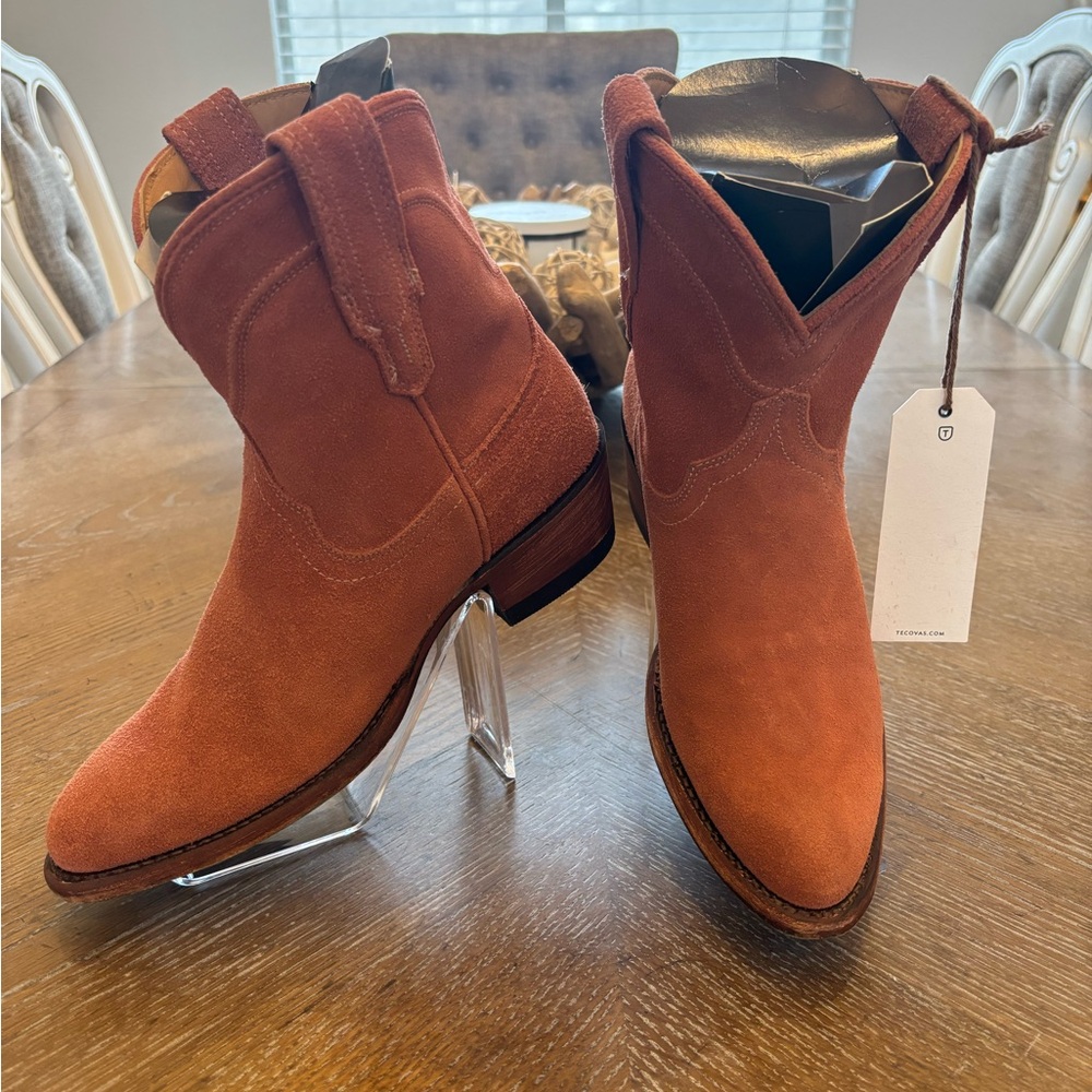Tecovas Lucy Ankle Boots in Desert Rose Western Style